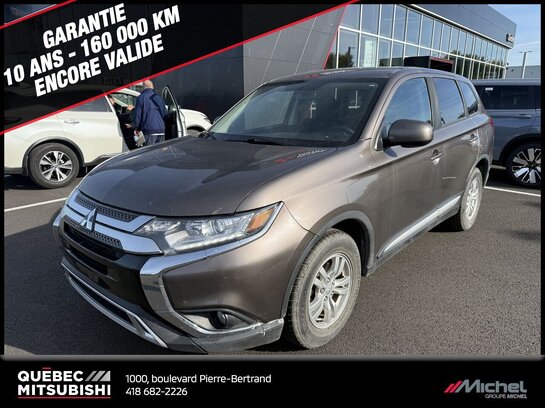 2020 Mitsubishi Outlander ES S-AWC, Awd, Sièges chauffants, 7 passagers, Garantie 2030 Bronze 2020 Mitsubishi Outlander ES S-AWC, Awd, Sièges chauffants, 7 passagers, Garantie 2030 Bronze